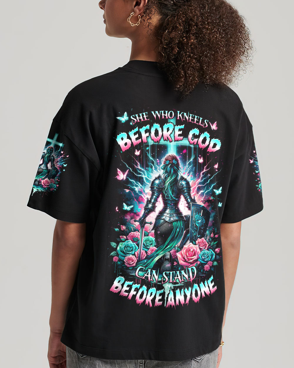 She Who Kneels Before God Warrior Women's All Over Print Shirt - Tlnz1801241